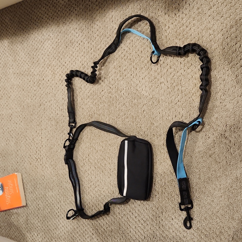 Adjustable Hands Free dog lease with pouch